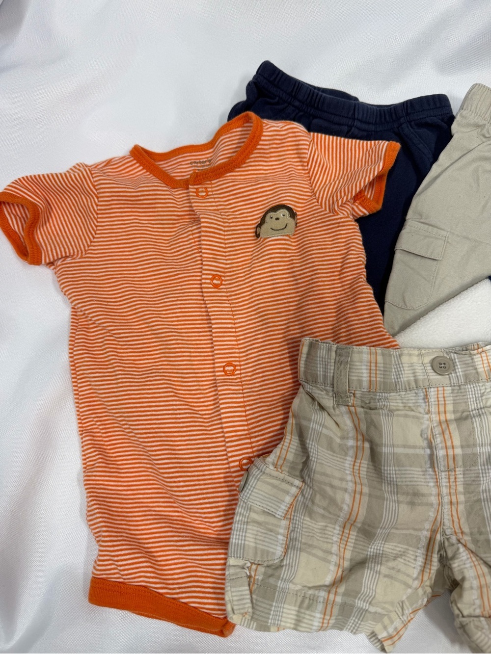 8 Piece Lot Baby Boy Size 6 Months Bundle - Picture 3 of 5
